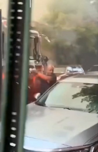 Alam mo ba na bawal harangan ang mga fire hydrants? #BFP #fypシ゚viralシ #bfpbatangas #bfpcalabarzon #nocopyrightinfringementintended #videointendedtotherightfulowner | Talisay Fire Station, Batangas