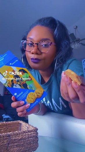 Trefoils: The Irresistible Girl Scouts Cookie