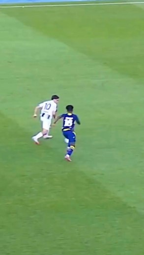 181K views · 2.8K reactions | Football skills tutorial #players #training #skills #tutorials #football | Blessed child football freestyle | Facebook