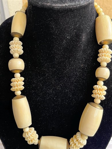 Vintage Hand-carved Bone Bead Necklace With Brass Accents and a Barrel Clasp - Etsy UK