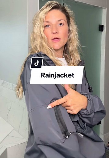 #fallfashion #falldealsforyou #rainjacket #pullover