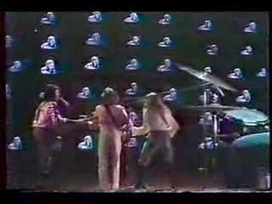 Big Barn Bed - PAUL McCARTNEY & WINGS