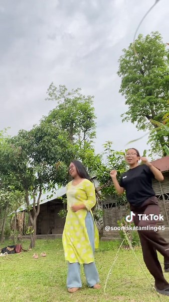 Funny Dance Moment: Friend Disappears on Camera