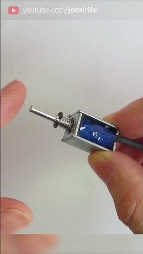 電子システムで使用されるソレノイドとは何ですか?