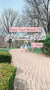 Have you heard of Pyramid Hill Sculpture Park and Museum? 🌷 @pyramidhillpark a nonprofit park in Hamilton, OH that sits on a sprawling 300 acres with a incredible collection of over 80 outdoor sculptures. 🖼️They also have two museums with ancient sculptures and contemporary art. Both are included with admission! 🗓️ Don’t miss out on their family-friendly events such as Art & Earth Day taking place April 22nd! 🧺 Pack a picnic! One of our favorite picnic spot is the Patio Overlook. 🚘 At only 