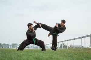 10 Teknik Dasar Pencak Silat yang Perlu Dikuasai untuk Pemula - Sonora.id