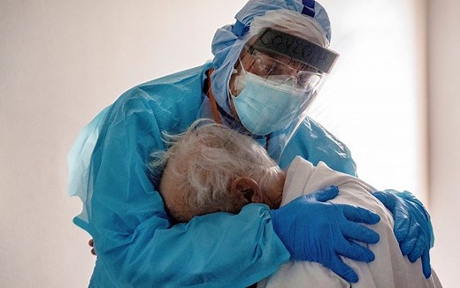 How the U.S. Pandemic Response Went Wrong--and What Went Right--during a Year of COVID