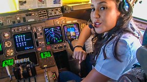 👨🏻‍✈️ Royal Air Maroc BOEING 747-400 landing at Montreal 🎥 Watch Our Videos ➡️ www.youtube.com/JustPlanes | Just Planes