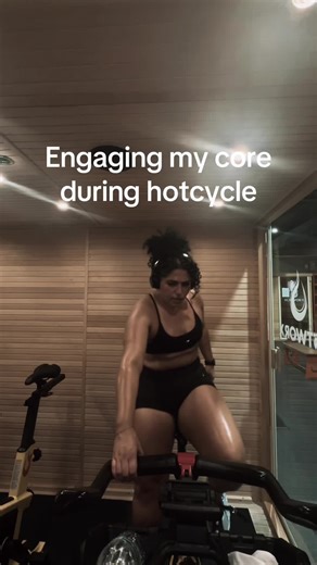 Effective Core Engagement Techniques for Cycling
