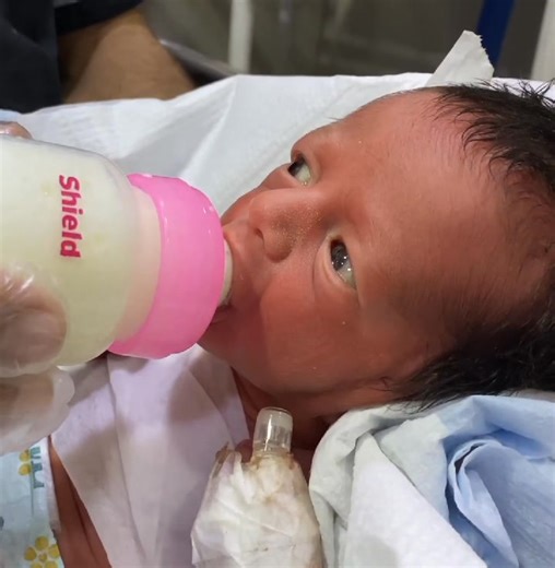 Feeding Adorable Baby 🍼💖 | Cute Neonatal Care Moments #CuteBaby​ #BabyCare​ Such a precious moment! 💕 Watch this adorable baby being gently fed with love and care. Feeding time is one of the most beautiful bonding moments between a baby and caregiver. 🍼✨ 👶 In this video: Sweet feeding time of a neonatal baby Gentle care and love for the little one Adorable baby enjoying every sip Video is for educational purpose. If you enjoy heartwarming baby moments, don’t forget to like 👍, share 💌, and