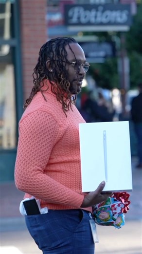 Giving Strangers Expensive Christmas Presents.. | BigDawsTv