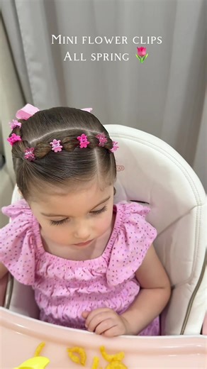 Spring Mini Flower Clips Tutorial for Toddlers