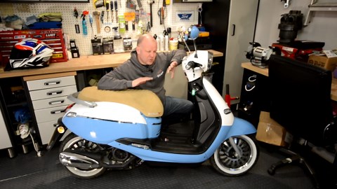 Chinese scooter review | Living with the Lexmoto Valletta