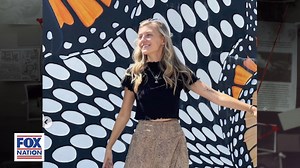 The autopsy of Gabby's body is underway while the search for Brian Laundrie continues. Laura Ingle, Dr. Priya Banerjee, and Sheryl McCollum discuss what is happening to Gabby's remains and the difference between cause and manner of death. 📺 Fox Nation: bit.ly/CrimeStoriesFN 🎧 #CrimeStories: bit.ly/CrimeStoriesPod 📡 @SiriusXM @ 8p ET: app.siriusxm.us/triumph | Nancy Grace