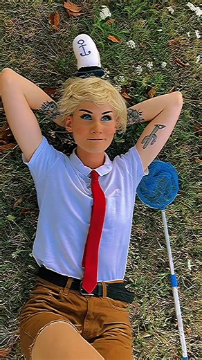 SpongeBob Cosplay: Human Transformation & Character Costumes