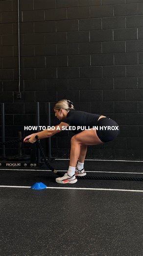 Laura Bennett on Instagram: "sled pull 101: HINGE/SNAP/WALK IT BACK sled pull technique matters more than strength. most athletes gas their arms or quad because they treat the sled pull like solely as a upper-body OR lower body exercise when you should be using your entire body for power here’s how I coach it: HINGE: sit the hips back and stay low so you can use your glutes and keep your core engaged. This puts you in a strong position instead of yanking with your biceps. SNAP: pull the rope fas