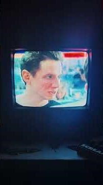 Watching Scream on VHS using a vintage CRT TV #shorts #vhs #movie #moviesandmatt