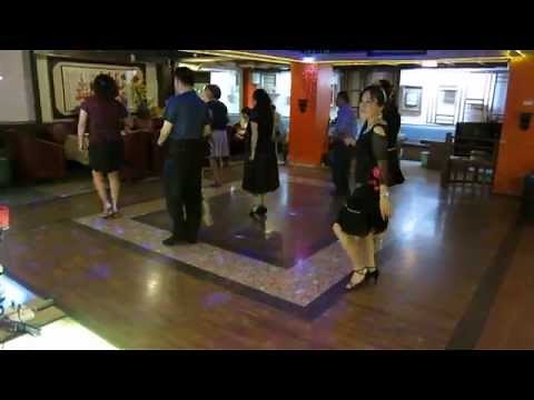 Blurred Lines Line Dance(East Coast version)