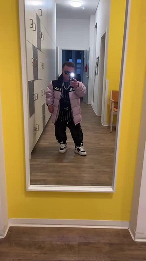 Discover Jala Brat's Latest Mini Mi Performance