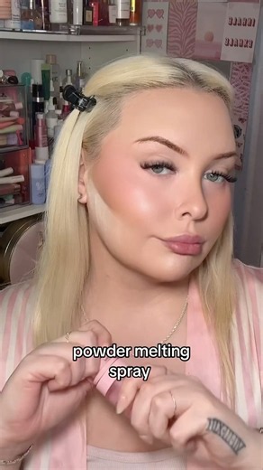 Say goodbye to cakey makeup with this game changing powder melt spray #makeuproutine #settingspray