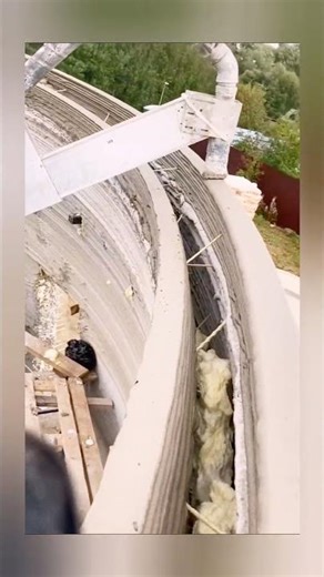 “Imagine a machine that builds a full home… faster than humans!”#3DPrintedHomes #SmartBuilding#facts