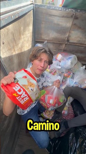 We delivered 300 food baskets 🛒🧻 to Hidalgo!!!