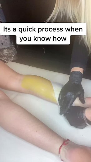 Working methodically makes the process so much quicker and easier #fyp #foryou #waxtips #legwaxing #waxing #beautyroutine #LiftYourDream