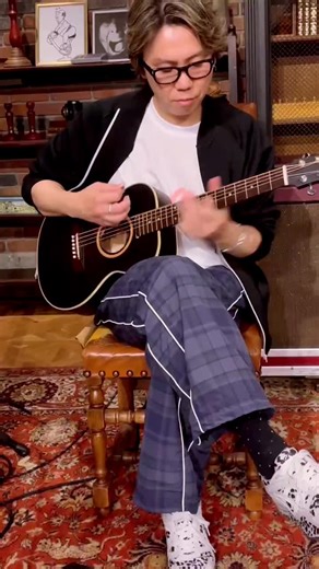 Exploring Mini Maton Guitars for Acoustic Blues