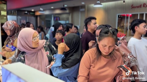 Grand Opening of Robert.T at Brunei Times Square