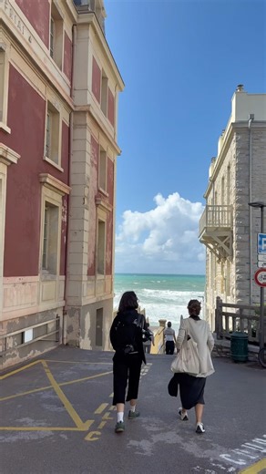 Biarritz, France: Surf, Luxury & Coastal Beauty 🌊✨