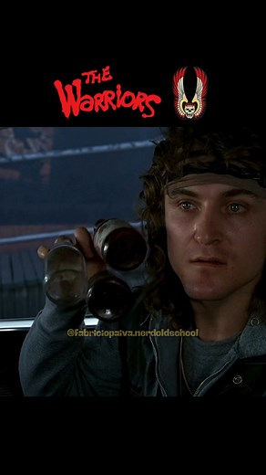 🎬 Título: The Warriors / Os Selvagens da Noite 📅 Ano de lançamento: 1979 🌍 País de origem: EUA ⏳ Duração: 93 minutos 🎭 Gênero: Ação, Crime, Suspense 🎥 Direção: Walter Hill ✍️ Roteiro: David Shaber, Walter Hill — baseado no romance de Sol Yurick 🎬 Produção: Lawrence Gordon 📸 Cinematografia: Andrew Laszlo 🎶 Trilha sonora: Barry De Vorzon 🏛️ Estúdio: Paramount Pictures 📦 Distribuidora: Paramount Pictures ⭐ Elenco Principal: Michael Beck, James Remar, Dorsey Wright, Deborah Van Valkenburgh