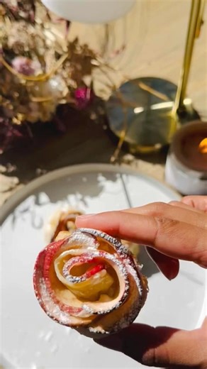 Apple roses for my valentine! ❤️🥀🍎