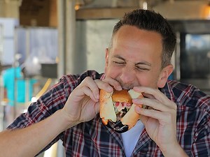 Carnival Eats Season 6 Episode 1