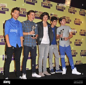 LOS ANGELES, CA. September 06, 2012: One Direction at the 2012 MTV Video Music Awards at the Staples Center, Los Angeles. © 2012 Paul Smith / Featureflash Stock Photo - Alamy