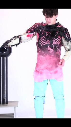 I made a liquid venom suit and now I hear voices in my head 😳 #venom #venom2 #lettherebecarnage #venomlettherebecarnage #ferrofluid #engineering #sony