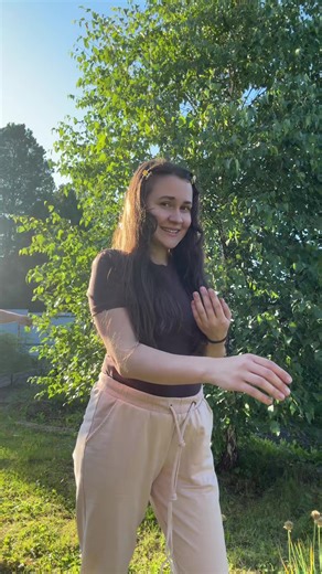 Anasya Mir on TikTok