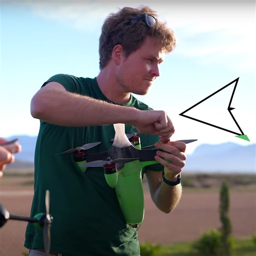Photographer Builds the World's Fastest Drone, Can Hit 298.47MPH
