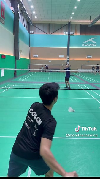 Mastering Badminton Skills: Tips from Experienced Players