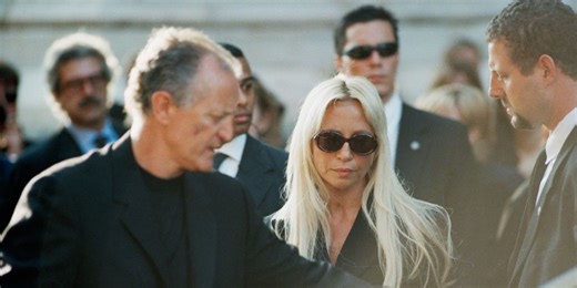 Da Gianni a Donatella, il documentario che racconta la storia del clan Versace