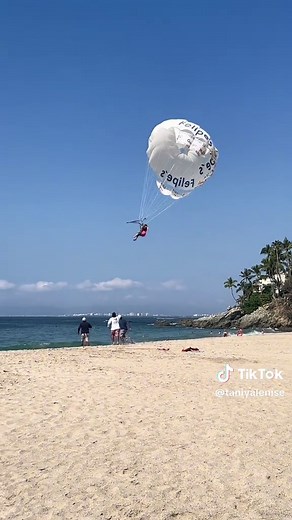 Adventurous Parasailing Experience in Mexico