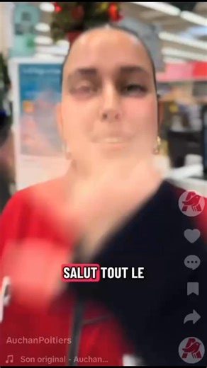 Nouveauté au service photo ! Imprimez vos photos préférées instantanément : polaroid, tirages classiques, formats créatifs… Idéal pour créer un cadeau personnalisé à offrir à Noël 🎁✨ | Auchan Hypermarché Poitiers Sud