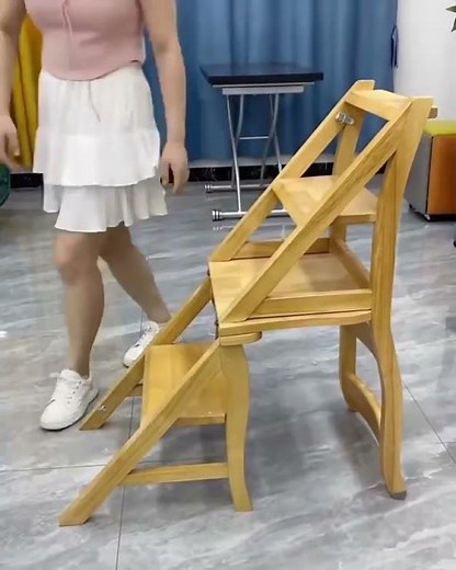 Solid Wood Folding Ladder Chair Protable 4-Step Library Ladder, Convertible Folding Chair Step Stool