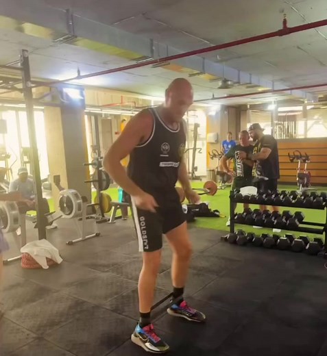 13K views · 185 reactions | THE TIME HAS NEARLY COME: WBC Heavyweight Champion, Tyson Fury is leaving absolutely no stone unturned, in training, ahead of his Undisputed Showdown against Unified, WBA IBF WBO (also IBO and The Ring) Heavyweight Champion Olyksandr Usyk May 18th in Saudi Arabia. | Ringside Boxing News | Facebook