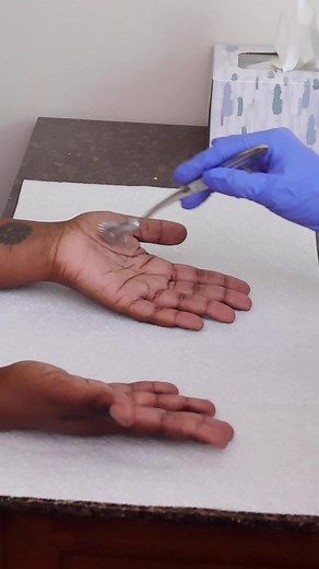 Testing her sharp or dull sensation ASMR doctor roleplay relaxing video for sleep 😴 #asmrdoctor #asmrroleplays #asmrrealperson #asmrreal #asmrdoctorroleplay #fyp #oddlysatisfyingvideo #relaxingvideos #chilibasmr #asmrsharpordull