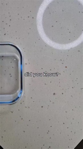 One bowl wonder! Ingredients: 100g cucumber 50g onion 50g red capsicum 50g corn (I swapped this for black beans) 100g Greek yogurt 30g mild peri peri mayo 70g lite chili tuna 308 cal | 30P | 10F | 29C Honestly… this one hits every time 😮‍💨 @jessespt Macro Magic certified Tag a friend who hates cooking but loves eating | Stefan Bodegrajac