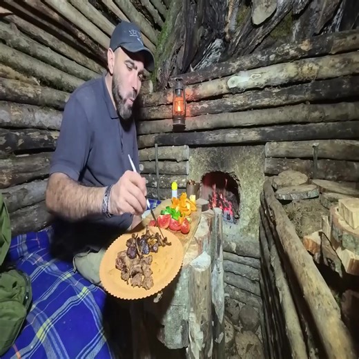Building a Secret Underground Shelter Deep Inside Big Oak Tree, bushcraft, survival_016 | Off-Grid Adventures | Facebook