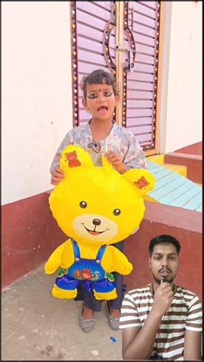 Duckling saves seriously injured cat 🐈#DuckRescue #CuteAnimals #AnimalRescue