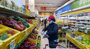 World Bank expects global economy to expand by 4% in 2021