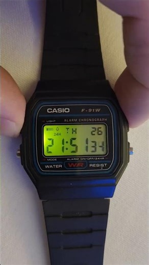Backlight Feature On The Casio F-91W | 4K