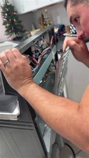 Deep Cleaning My Kitchen Stove After Two Years